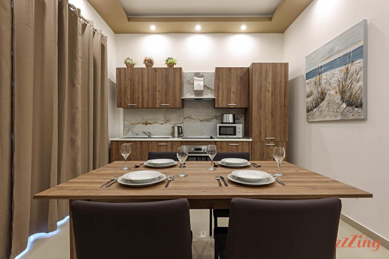 Gem Beachfront Apt With Amazing Bay And Sea Views Birżebbuġa Exterior foto